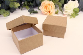 Χάρτινα Κουτιά Craft 6x6x4 cm
