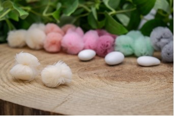 Pom Poms 10τεμ Τούλι 25mm Εκρού FI25-1199-15