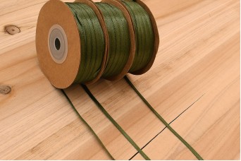 Κορδέλα Σατέν Λαδί 3mm x 100yd R8745OL